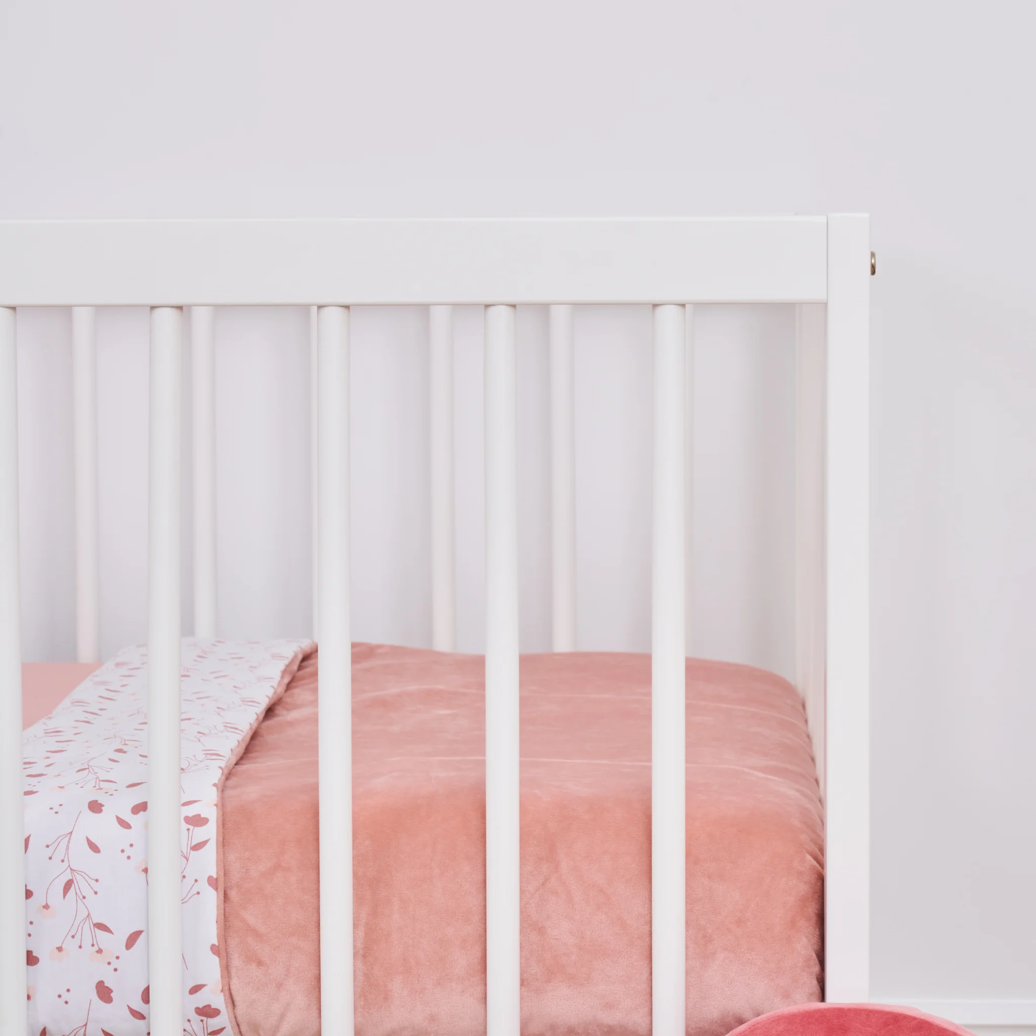 Essence Cot - Image 6