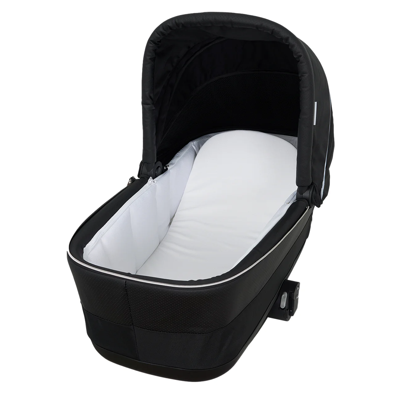 Bassinet - Image 17