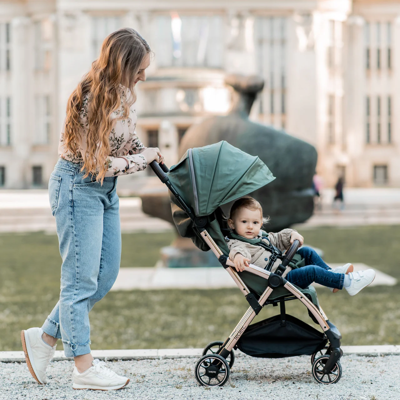 Influencer Stroller - Image 32