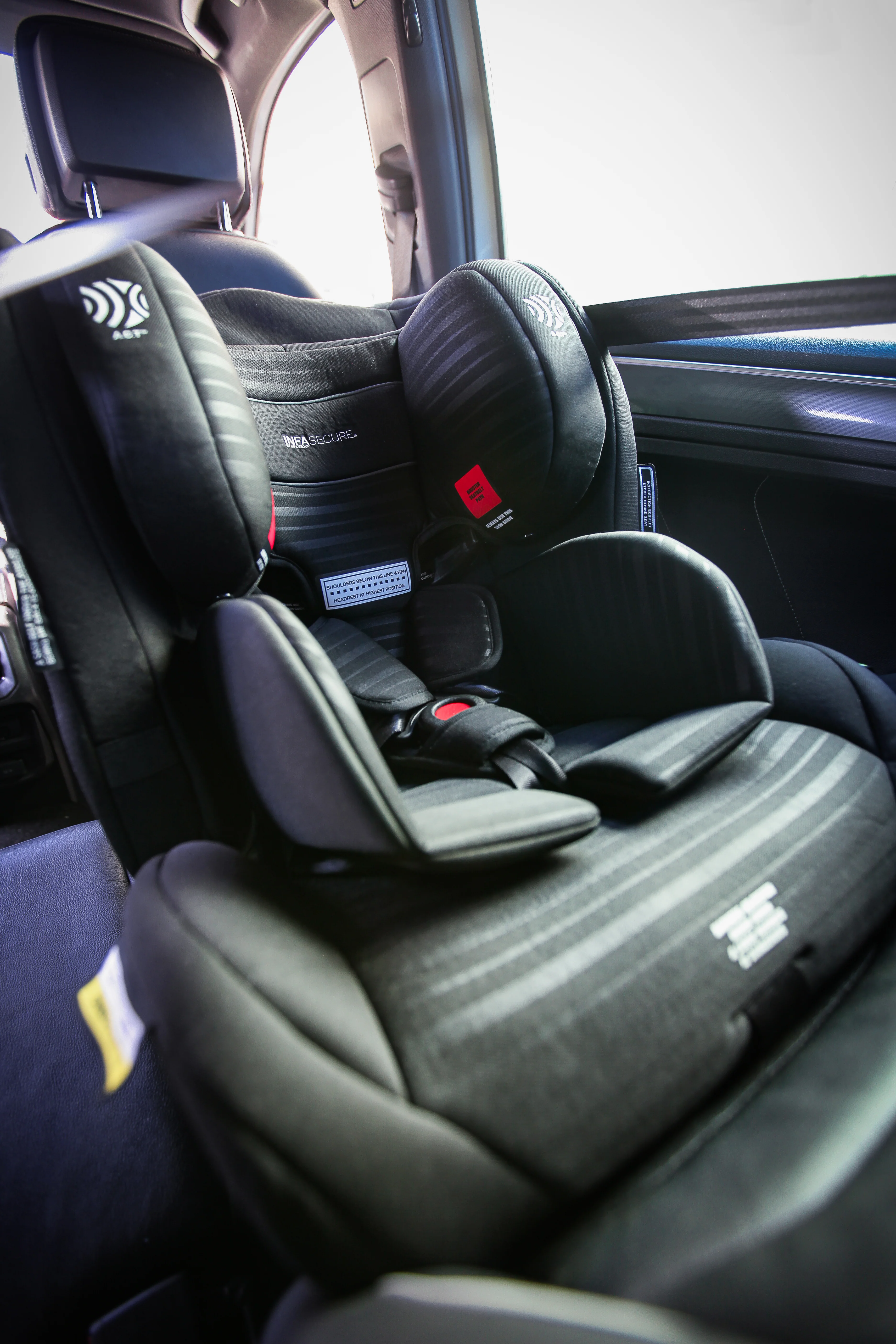 Luxi II Caprice Stripe - Image 13