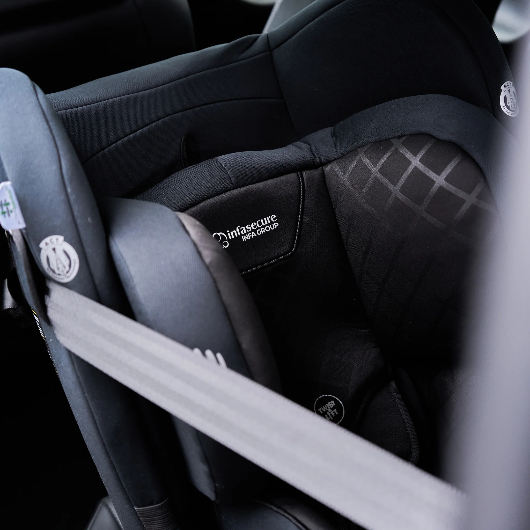 Quattro Onyx - Image 10