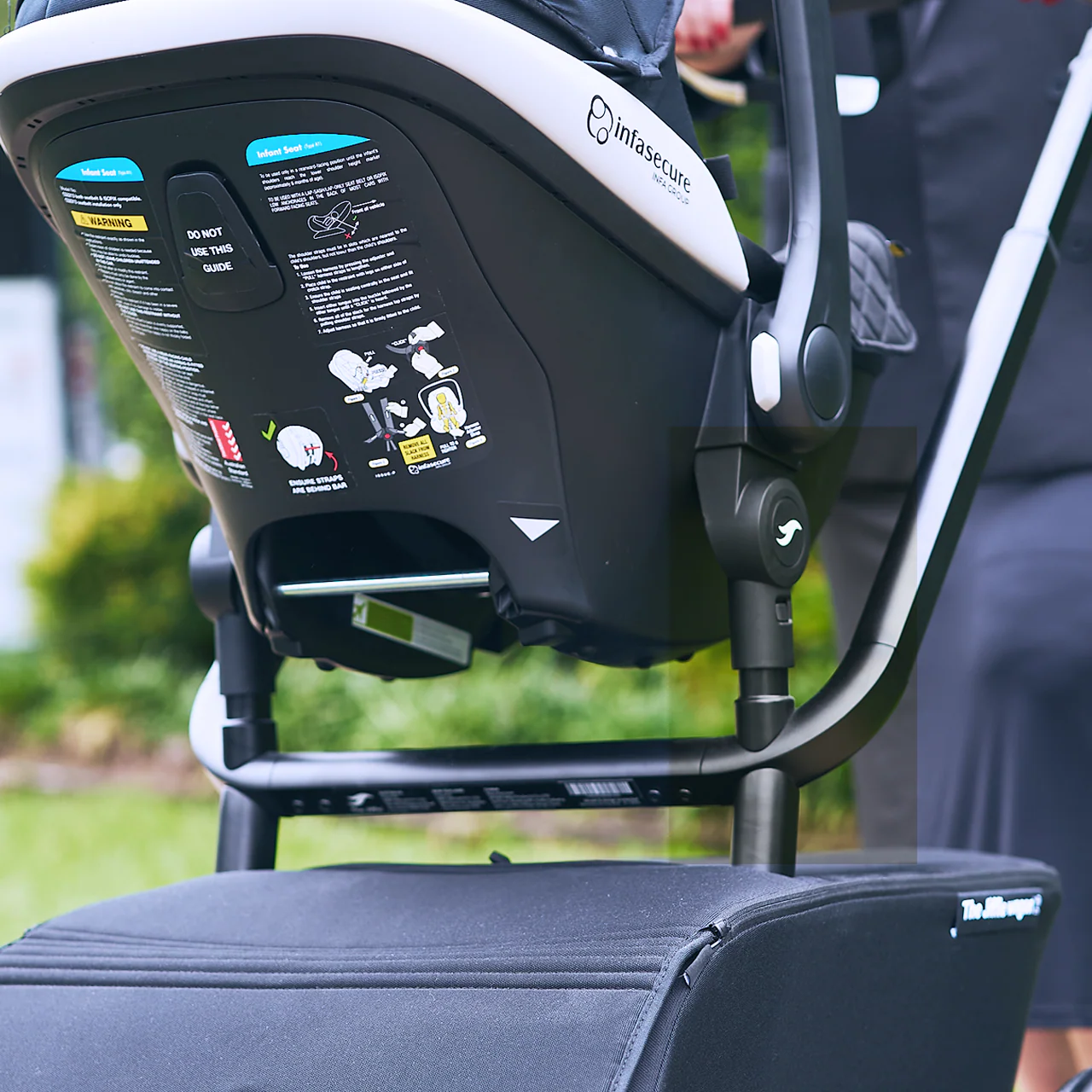 Car Seat Adapters - Image 4